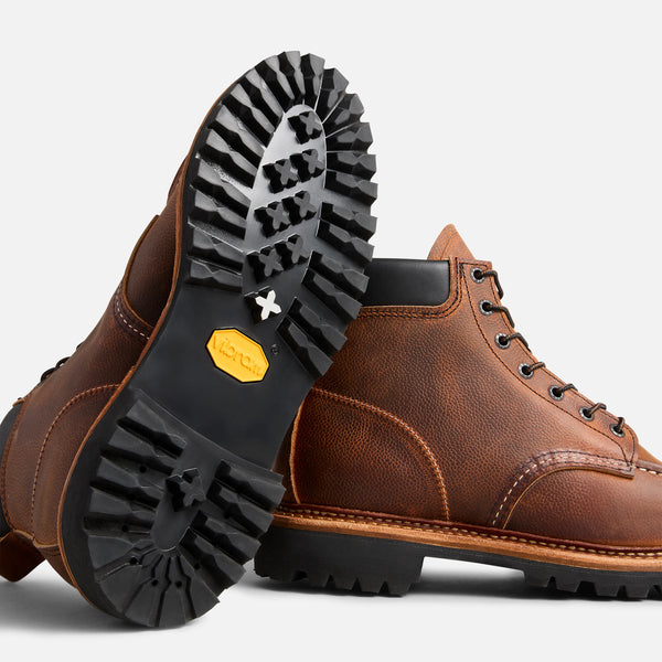 Red Wing #8213 Norway Moc
Men's 6-Inch Norway Moc in Copper Rough and Tough Scotch-Grain